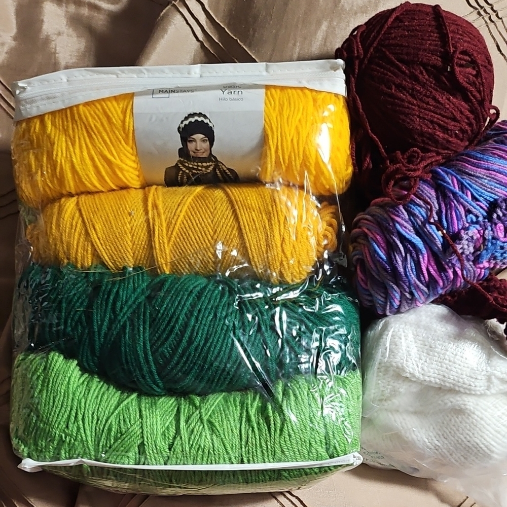 Mainstay Yarn Bundle - Yellow, Green, Burgundy, Multicolor